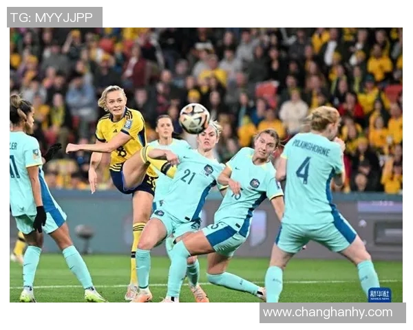 加拿大女足与瑞典队激战正酣谁将晋级国际赛场的巅峰对决